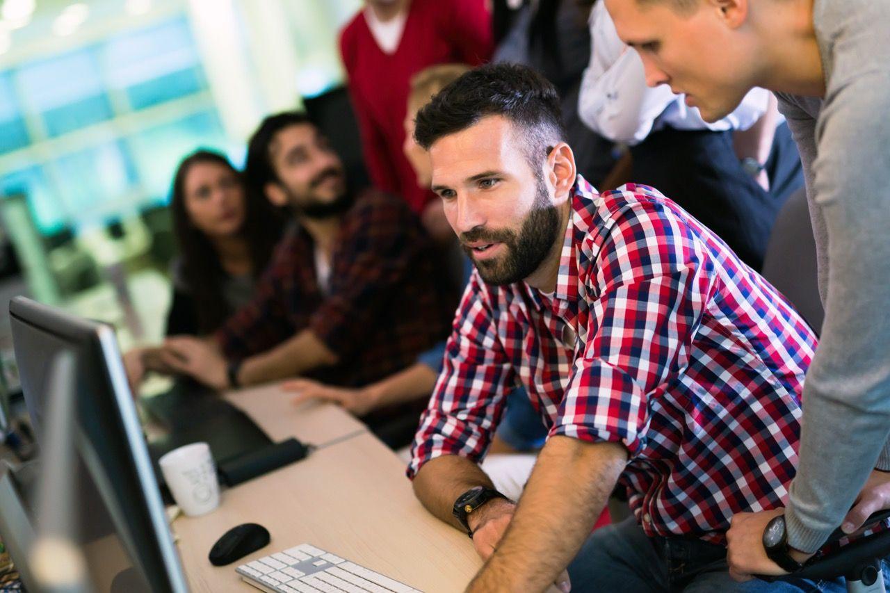 Tworzenie Stron Internetowych: Przewodnik od A do Z dla Kreatywnych Przedsiębiorców